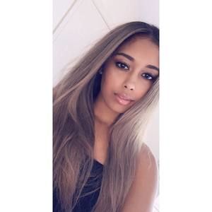 Meet your Posher, Aleeya